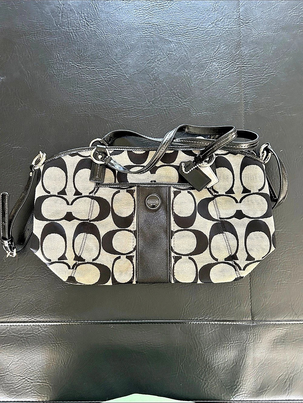 Coach Signature Stripe Pocket Tote Shoulder Bag in Black & Beige